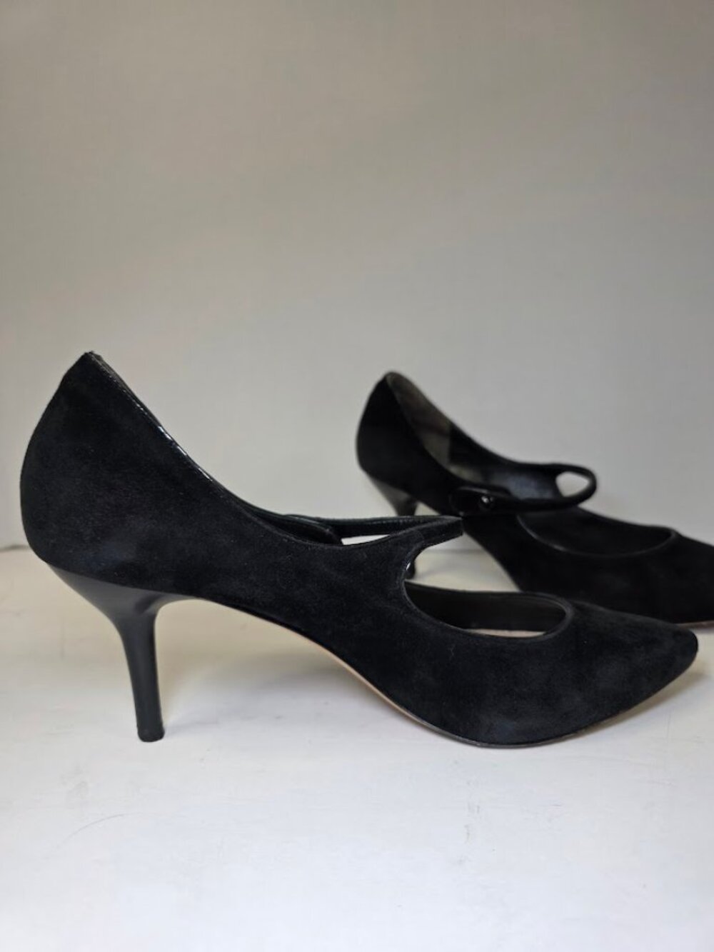 Via Spiga Black Suede Pointed Toe Mary Jane Heels 7.5 - Picture 4 of 9